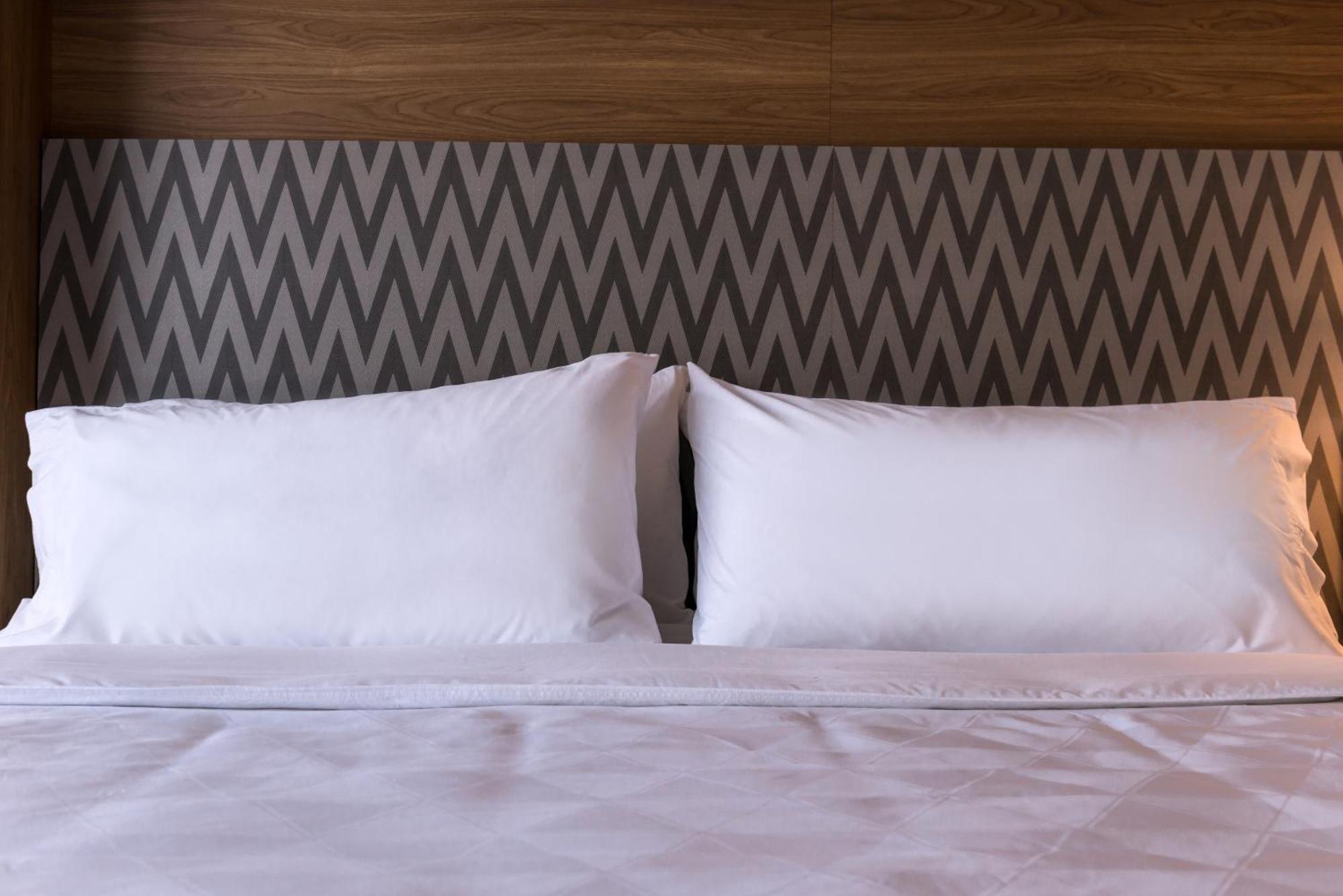 Holiday Inn Detroit Northwest - Livonia By Ihg Εξωτερικό φωτογραφία